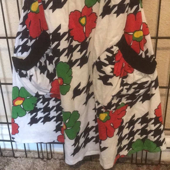 Voom dress - Picture 2 of 4